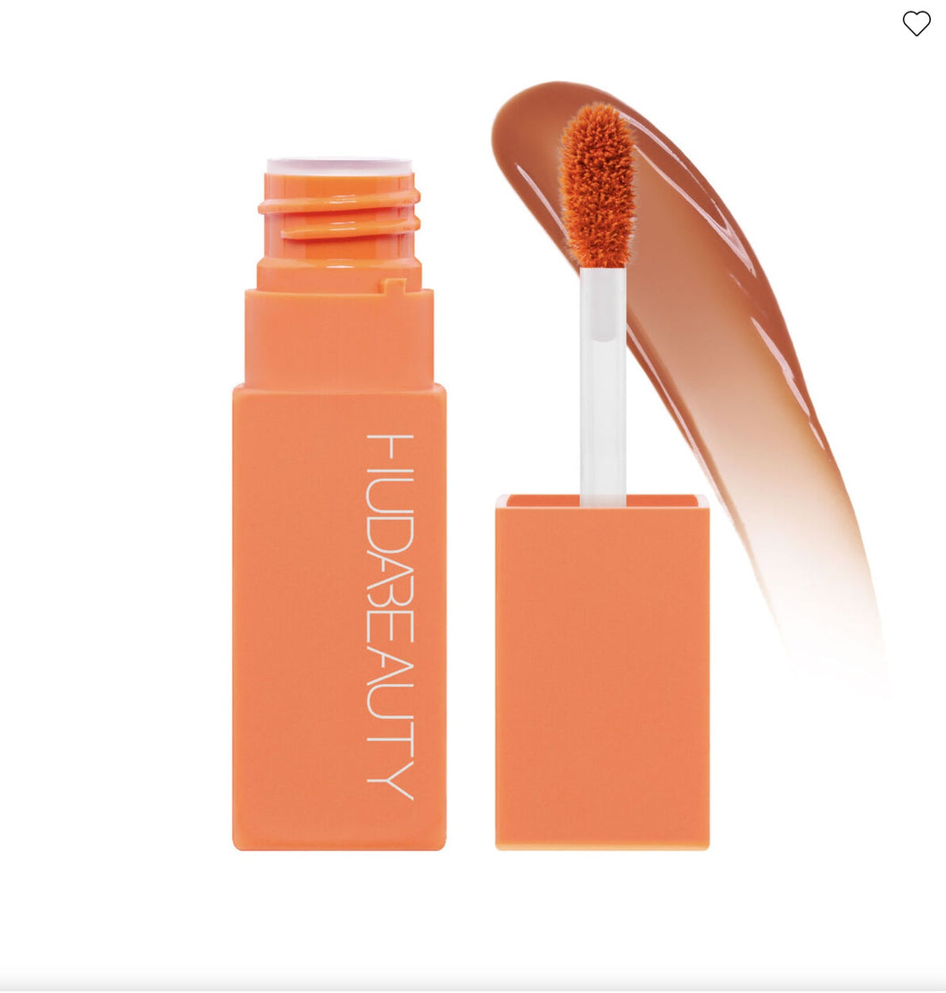 Huda Beauty Lip Blush Creamy Lip & Cheek Stain “ Apricot Kiss “