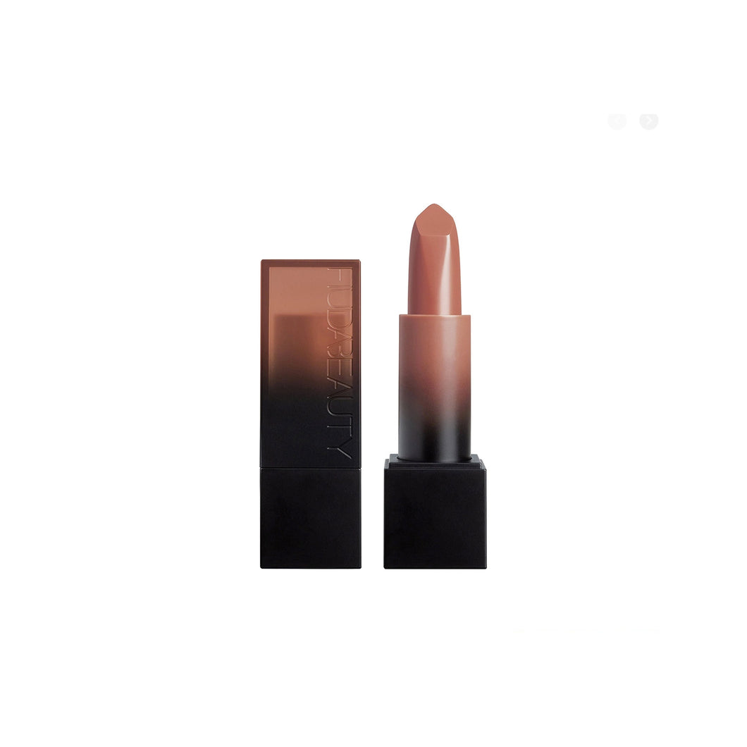 Huda Beauty Power Bullet Cream Glow Hydrating Lipstick shade 