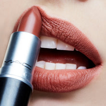 Load image into Gallery viewer, Mac Lipstick Mini &quot;whirl&quot;
